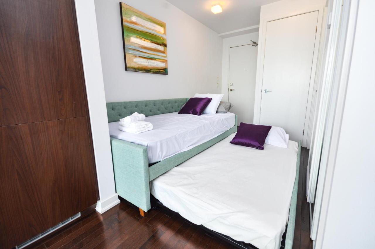Downtown Toronto Condo Mins From Scotiabank Arena, Tiff, Cn Tower, Union, Mtcc Eksteriør billede
