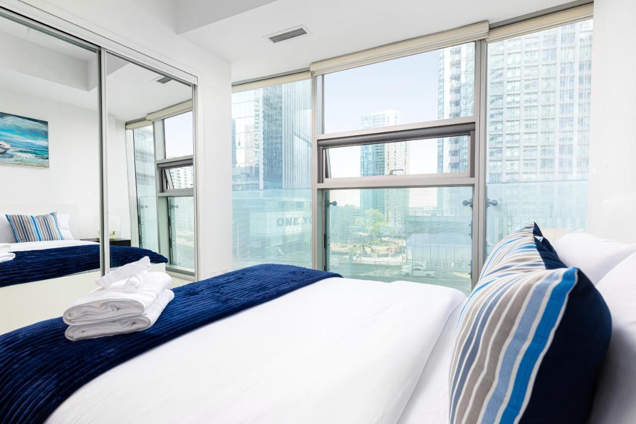 Downtown Toronto Condo Mins From Scotiabank Arena, Tiff, Cn Tower, Union, Mtcc Eksteriør billede