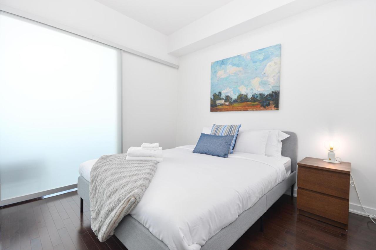 Downtown Toronto Condo Mins From Scotiabank Arena, Tiff, Cn Tower, Union, Mtcc Eksteriør billede
